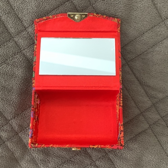 Vintage Asian Floral Lipstick Case with Mirror - Picture 12 of 12